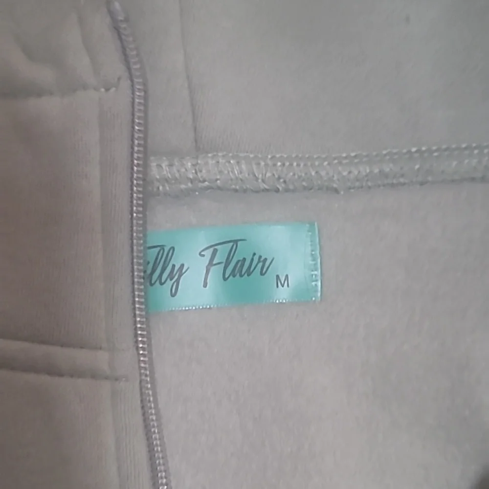 Crop 1/4 zip - Picture 4 of 5